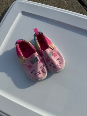 Girls' Pink Cat Slip-On Sneakers with Rainbow Trim